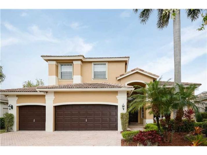 1140 Ginger Cir, Fort Lauderdale, FL 33326