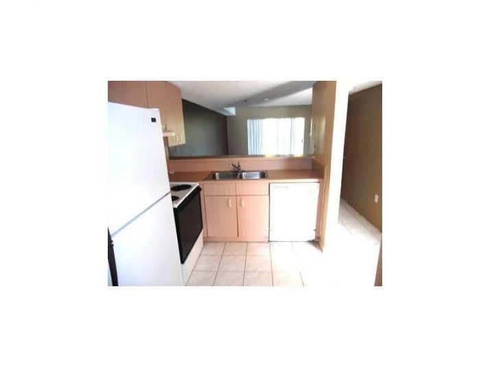 142 RIVIERA CR # 12-2, Fort Lauderdale, FL 33326