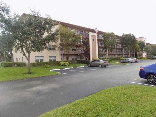 251 SW 132 # 313, Hollywood, FL 33027