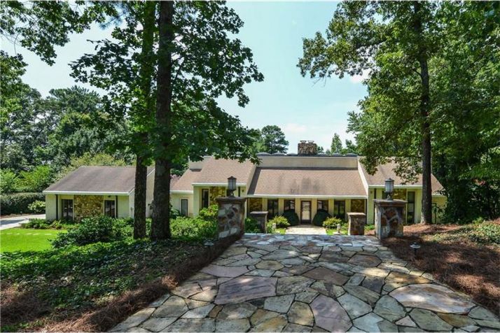 5120 Jett Forest Trail, Atlanta, GA 30327