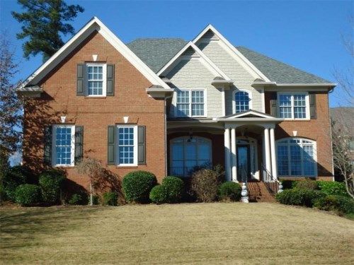 1033 Grassmeade Way, Snellville, GA 30078