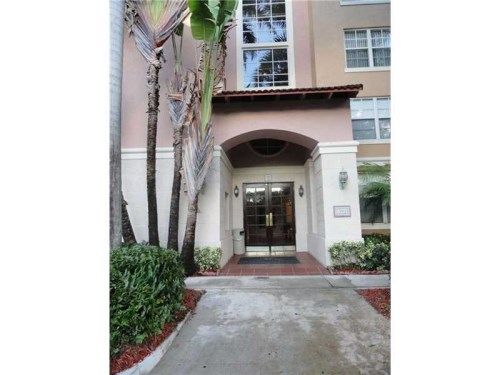 19901 E Country Club Dr # 2601, Miami, FL 33180