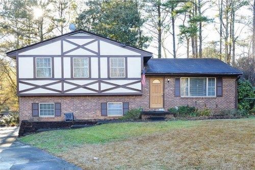 1060 De Leon Court, Clarkston, GA 30021