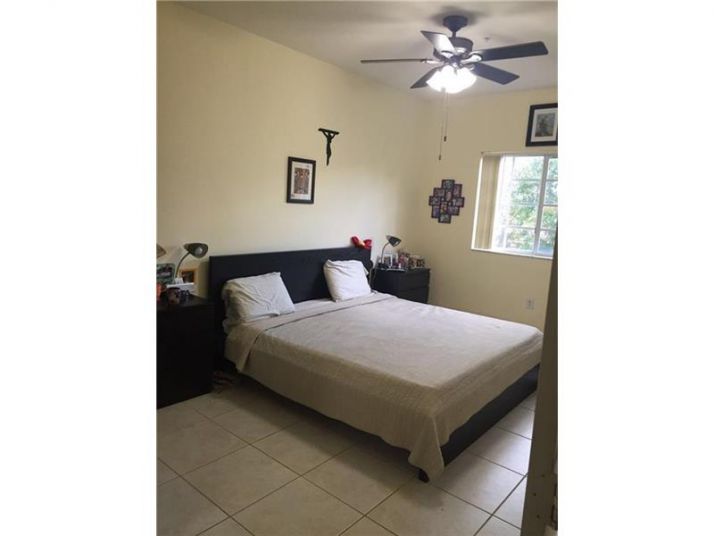 7220 NW 114 # 30516, Miami, FL 33178