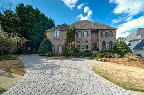 929 Saint Lyonn Court, Marietta, GA 30068