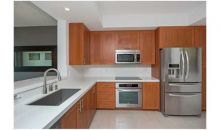 3340 NE 190th St # 1006 Miami, FL 33180