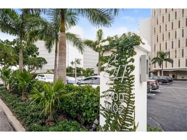 9100 W Bay Harbor Dr # 11D, Miami Beach, FL 33154