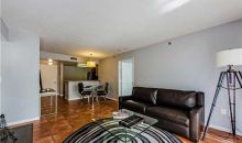 2642 Collins Ave # 411 Miami Beach, FL 33140