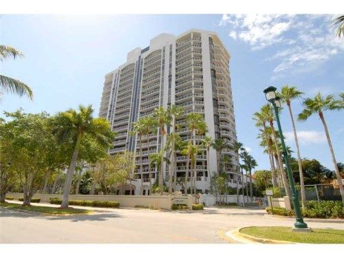 3600 YACHT CLUB DRIVE # 804, Miami, FL 33180