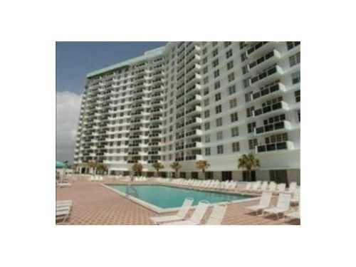 3800 S Ocean Dr # 1404, Hollywood, FL 33019