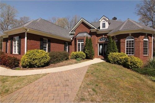 565 Old Collins Road, Hoschton, GA 30548