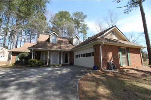 657 Bayberry Way Se, Conyers, GA 30094