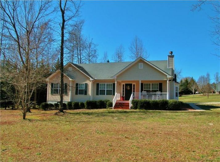 107 Hardwood Court, Maysville, GA 30558