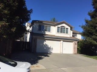 1054 Topaz Ct, Vacaville, CA 95687