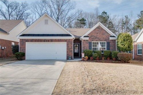 5601 Ashmoore Court, Flowery Branch, GA 30542