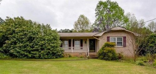 2879 Fontainbleau Drive, Atlanta, GA 30360