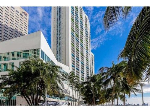 335 S Biscayne Blvd # 3905, Miami, FL 33131