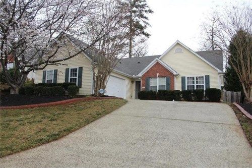 260 Twin Brooks Way, Lawrenceville, GA 30043