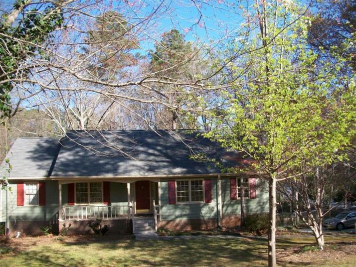 1083 Willow Trace, Grayson, GA 30017