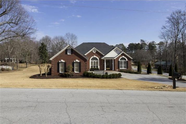 8750 Whitley Drive, Douglasville, GA 30134