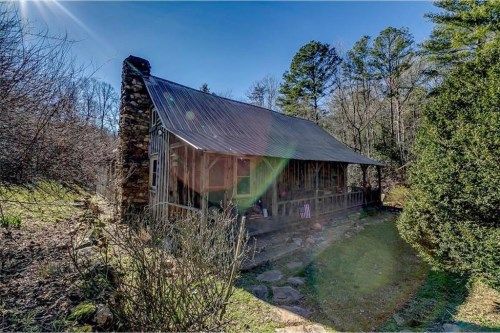 192 Mooney Drive, Ellijay, GA 30536