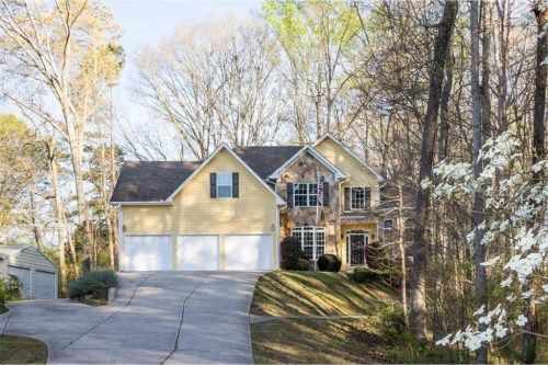 83 Cross Pointe Court, Hiram, GA 30141