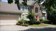 5795 De Claire Court Atlanta, GA 30328