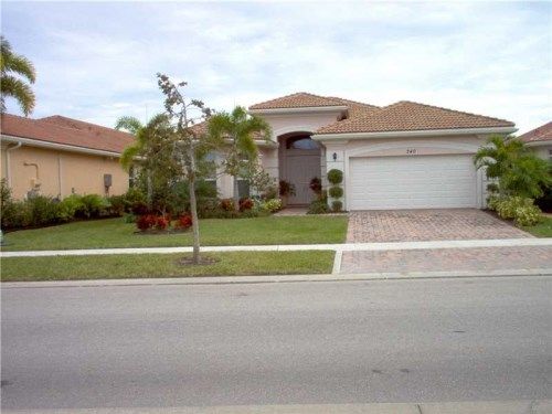 240 Carina DrIVE, Jupiter, FL 33478