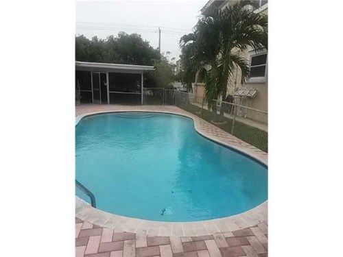 221 NE 18th Ave, Pompano Beach, FL 33060