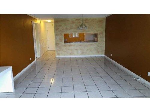 7175 Orange # 210H, Fort Lauderdale, FL 33314