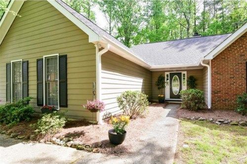 1049 Retner Drive Sw, Mableton, GA 30126