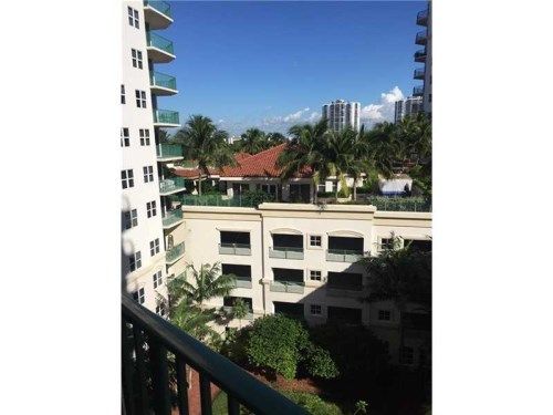 19900 E COUNTRY CLUB DR # 718, Miami, FL 33180