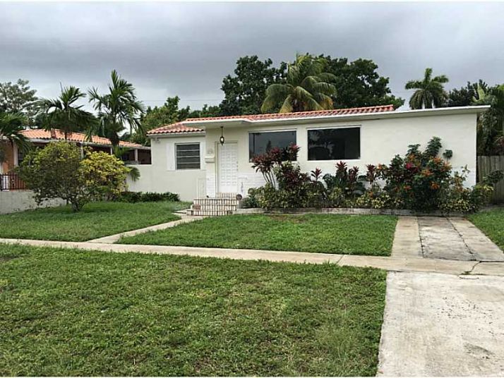 276 E 50 ST, Hialeah, FL 33013