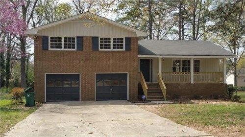 1651 Whisperwood Trail, Stone Mountain, GA 30088