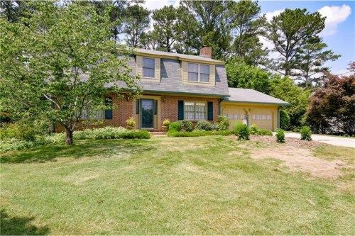 2838 Delcourt Drive, Decatur, GA 30033