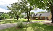 215 Saddle Horn Circle Roswell, GA 30076