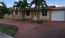 8250 NW 170th Ter Hialeah, FL 33015