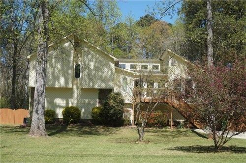 910 Victoria Landing Drive, Woodstock, GA 30189