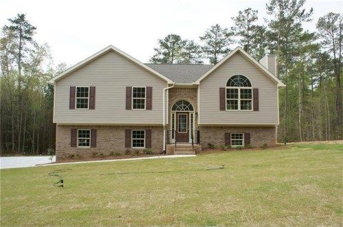 70 Silver Pine Court, Carrollton, GA 30116