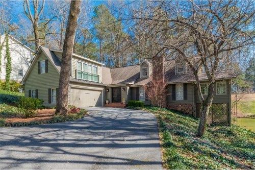 9020 Huntcliff Trace, Atlanta, GA 30350