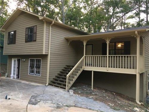 3305 Hillside Drive, Snellville, GA 30078