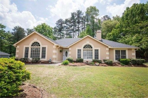 3045 Lakeway Court, Dacula, GA 30019