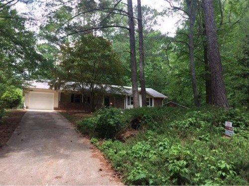 2102 Red Berry Lane, Marietta, GA 30008