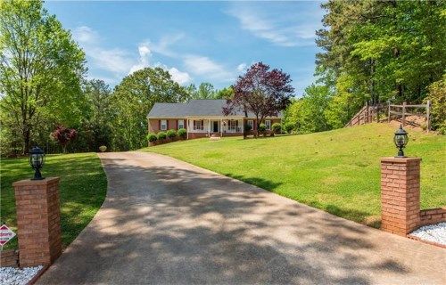 4617 Hammock Lake Drive, Douglasville, GA 30135