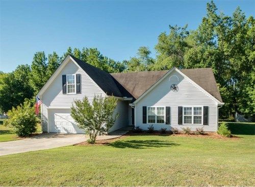 126 Joshua Way, Hoschton, GA 30548