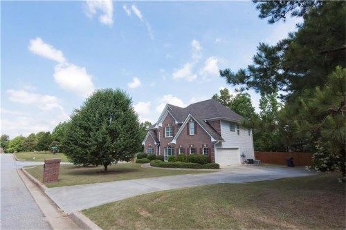 732 Lynn Milam Lane, Conyers, GA 30094