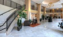 3370 Hidden Bay Dr # UPH200 Miami, FL 33180