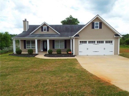 40 Adams Court, Rockmart, GA 30153