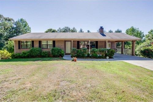 3267 Hilltop Circle, Gainesville, GA 30506