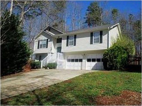 5510 Trophy Court, Flowery Branch, GA 30542